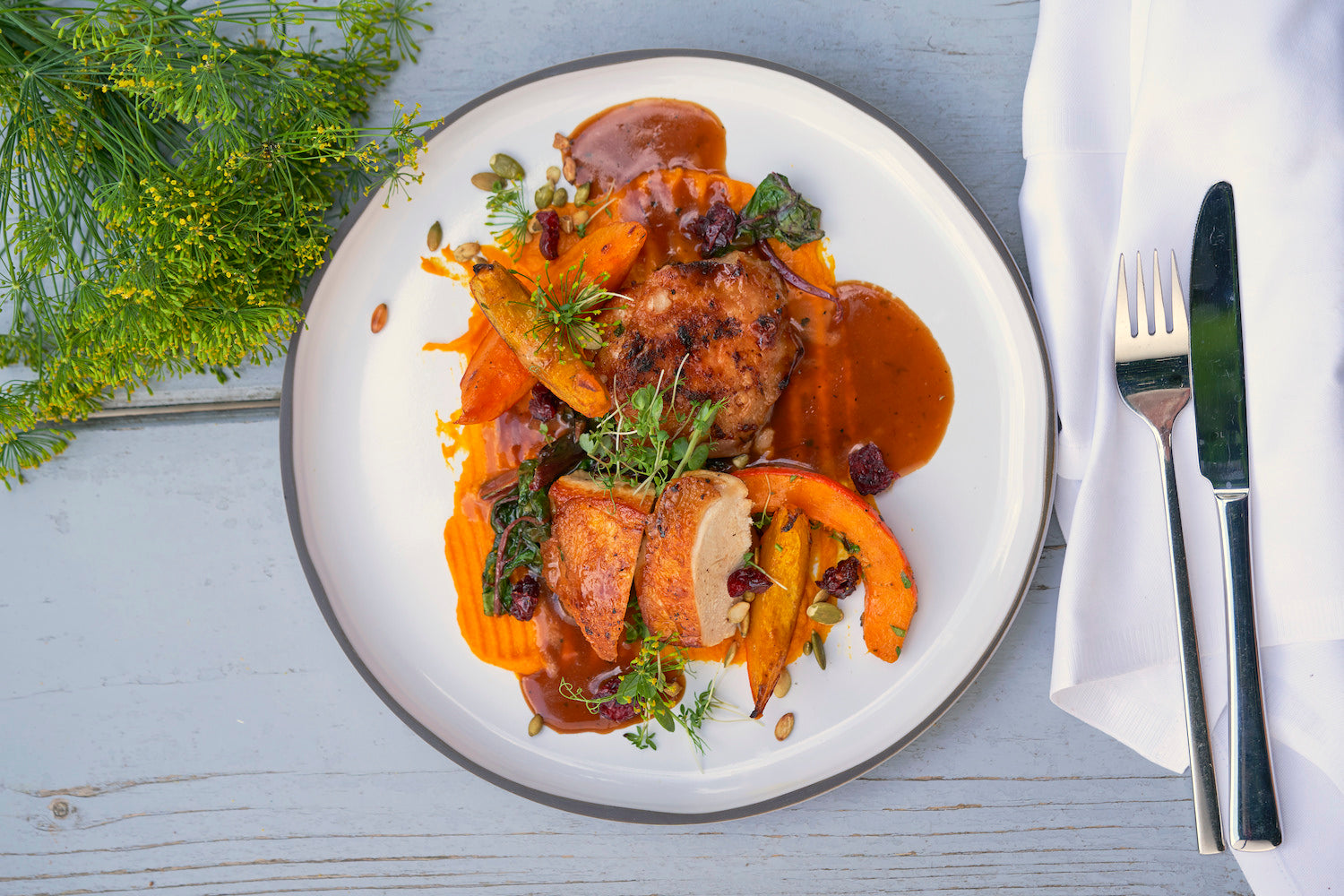 Marokkanisches Ofenhuhn, Zitronensud, hofeigener Kürbis & Mangold – Gut ... Marokkanisches Ofenhuhn, Zitronensud, hofeigener Kürbis & Mangold – Gut ...